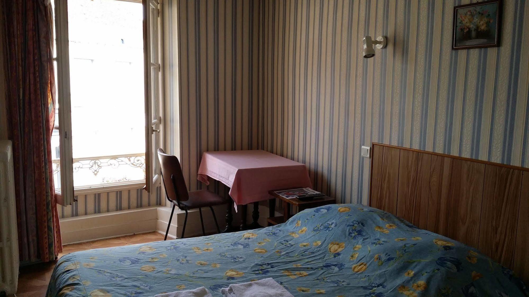 A La Vielle Halle Souppes-sur-Loing Kültér fotó